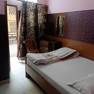 Chambre Triple de Base